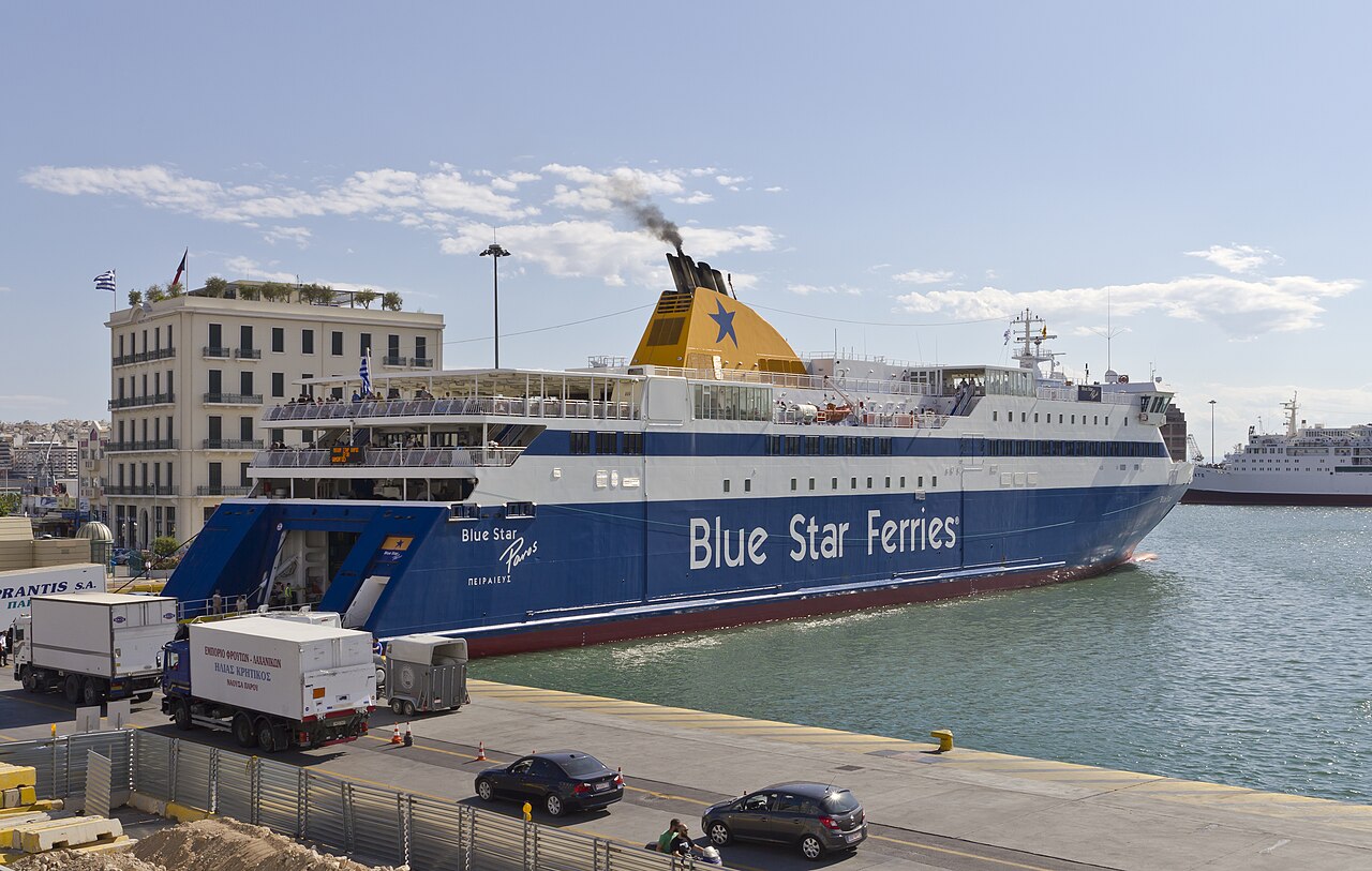 Which Athens Port for Your Island: Rafina, Piraeus or Lavrio (2026)